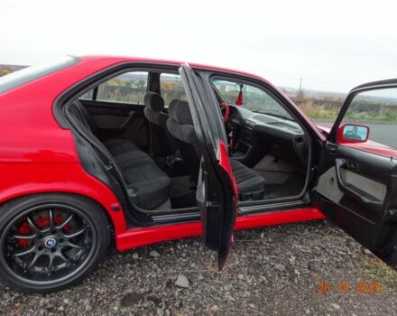 Красный БМВ 5 Серия, объемом двигателя 2 л и пробегом 323 тыс. км за 4500 $, фото 13 на Automoto.ua