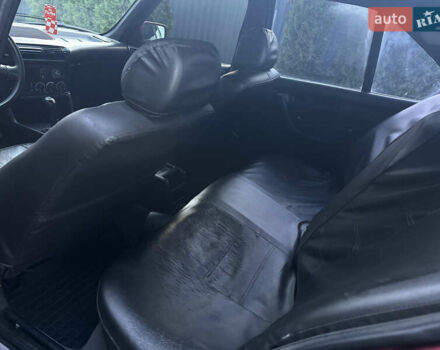 Красный БМВ 5 Серия, объемом двигателя 2 л и пробегом 300 тыс. км за 2550 $, фото 9 на Automoto.ua