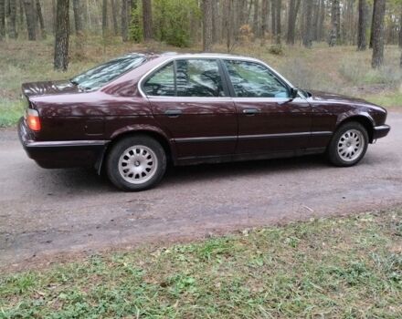 Красный БМВ 5 Серия, объемом двигателя 2.5 л и пробегом 311 тыс. км за 2450 $, фото 4 на Automoto.ua