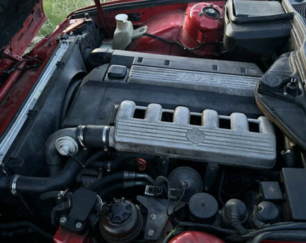 Красный БМВ 5 Серия, объемом двигателя 2.5 л и пробегом 285 тыс. км за 3500 $, фото 2 на Automoto.ua