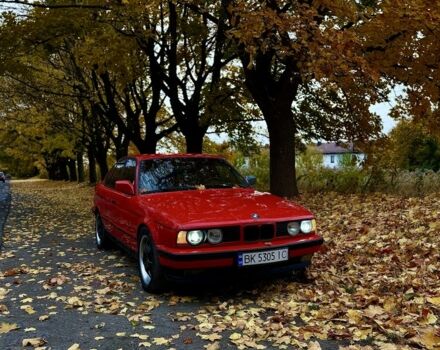 БМВ 5 Серія 1991 у Рівному на Automoto.ua Червоний БМВ 5 Серія, об'ємом двигуна 2 л та пробігом 333 тис. км за 2850 $, фото 7 на Automoto.ua