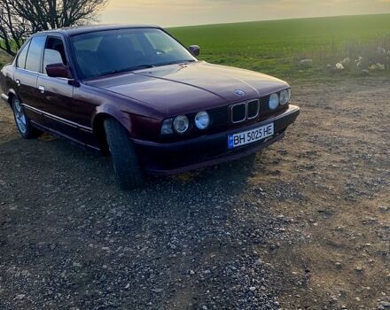 Червоний БМВ 5 Серія, об'ємом двигуна 2.5 л та пробігом 600 тис. км за 1900 $, фото 1 на Automoto.ua