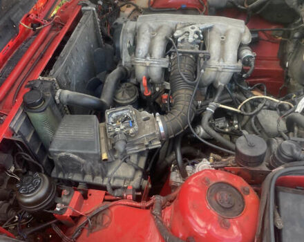 Червоний БМВ 5 Серія, об'ємом двигуна 1.8 л та пробігом 200 тис. км за 1100 $, фото 5 на Automoto.ua