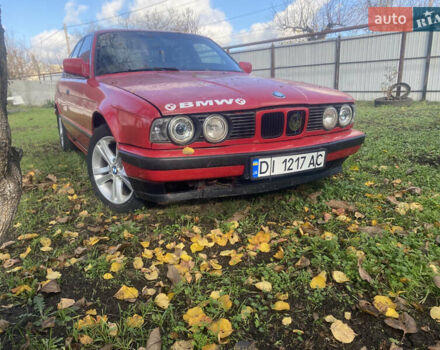 Червоний БМВ 5 Серія, об'ємом двигуна 1.8 л та пробігом 200 тис. км за 1100 $, фото 1 на Automoto.ua