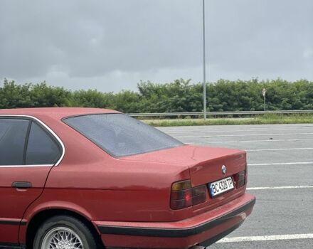 Червоний БМВ 5 Серія, об'ємом двигуна 2 л та пробігом 350 тис. км за 2700 $, фото 4 на Automoto.ua