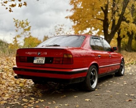 БМВ 5 Серія 1991 у Рівному на Automoto.ua Червоний БМВ 5 Серія, об'ємом двигуна 2 л та пробігом 333 тис. км за 2850 $, фото 2 на Automoto.ua