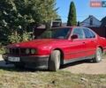 Красный БМВ 5 Серия, объемом двигателя 2 л и пробегом 502 тыс. км за 2100 $, фото 1 на Automoto.ua