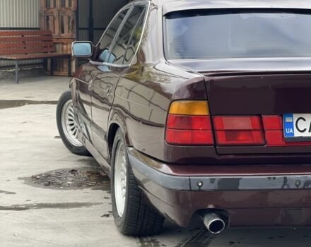 Червоний БМВ 5 Серія, об'ємом двигуна 2 л та пробігом 200 тис. км за 2000 $, фото 5 на Automoto.ua