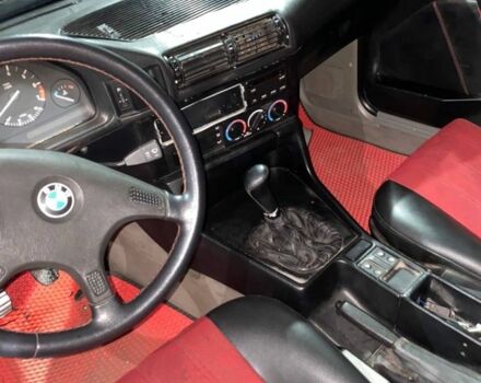 Красный БМВ 5 Серия, объемом двигателя 2 л и пробегом 525 тыс. км за 1400 $, фото 6 на Automoto.ua