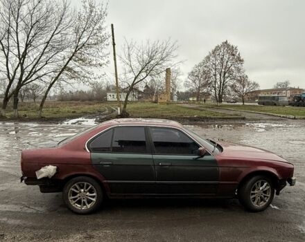 Красный БМВ 5 Серия, объемом двигателя 2 л и пробегом 3 тыс. км за 1537 $, фото 5 на Automoto.ua