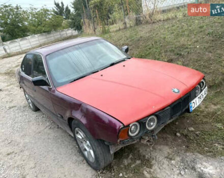 Красный БМВ 5 Серия, объемом двигателя 2 л и пробегом 560 тыс. км за 799 $, фото 2 на Automoto.ua