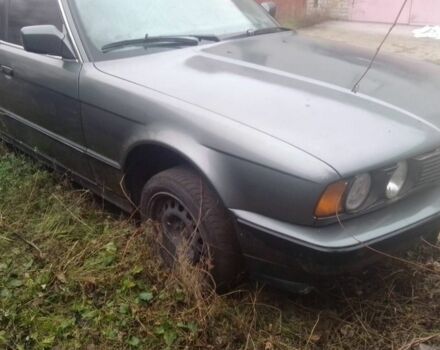 Красный БМВ 5 Серия, объемом двигателя 2.5 л и пробегом 202 тыс. км за 2500 $, фото 2 на Automoto.ua