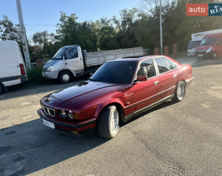 Красный БМВ 5 Серия, объемом двигателя 2.5 л и пробегом 276 тыс. км за 3100 $, фото 1 на Automoto.ua