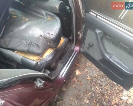 Красный БМВ 5 Серия, объемом двигателя 2.5 л и пробегом 202 тыс. км за 2500 $, фото 15 на Automoto.ua