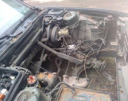 Красный БМВ 5 Серия, объемом двигателя 2.5 л и пробегом 202 тыс. км за 2500 $, фото 9 на Automoto.ua