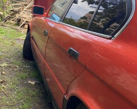 Красный БМВ 5 Серия, объемом двигателя 2.5 л и пробегом 320 тыс. км за 1100 $, фото 5 на Automoto.ua