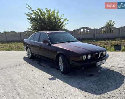 Красный БМВ 5 Серия, объемом двигателя 2.5 л и пробегом 400 тыс. км за 3200 $, фото 6 на Automoto.ua