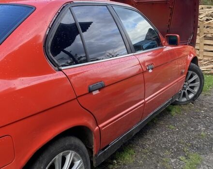 Красный БМВ 5 Серия, объемом двигателя 2.5 л и пробегом 320 тыс. км за 1100 $, фото 6 на Automoto.ua