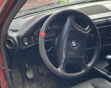 Красный БМВ 5 Серия, объемом двигателя 2.5 л и пробегом 320 тыс. км за 1100 $, фото 8 на Automoto.ua