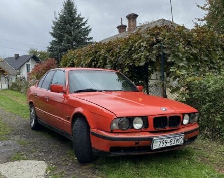 Красный БМВ 5 Серия, объемом двигателя 2.5 л и пробегом 320 тыс. км за 1100 $, фото 2 на Automoto.ua