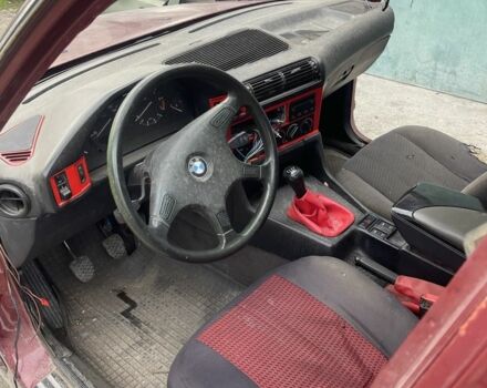 Красный БМВ 5 Серия, объемом двигателя 0 л и пробегом 230 тыс. км за 1650 $, фото 5 на Automoto.ua