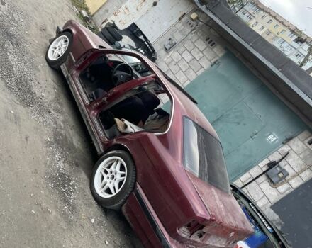 Красный БМВ 5 Серия, объемом двигателя 0 л и пробегом 230 тыс. км за 1650 $, фото 4 на Automoto.ua