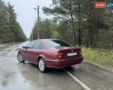 Красный БМВ 5 Серия, объемом двигателя 1.99 л и пробегом 300 тыс. км за 3100 $, фото 3 на Automoto.ua