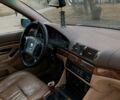 Красный БМВ 5 Серия, объемом двигателя 25 л и пробегом 380 тыс. км за 3980 $, фото 12 на Automoto.ua