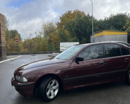 Красный БМВ 5 Серия, объемом двигателя 2 л и пробегом 520 тыс. км за 3500 $, фото 4 на Automoto.ua