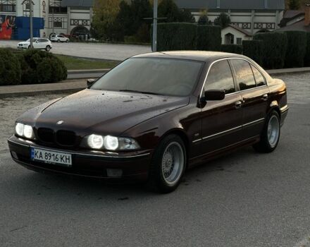 Красный БМВ 5 Серия, объемом двигателя 2 л и пробегом 330 тыс. км за 3850 $, фото 7 на Automoto.ua