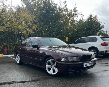 Красный БМВ 5 Серия, объемом двигателя 2 л и пробегом 520 тыс. км за 3500 $, фото 1 на Automoto.ua