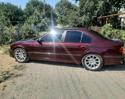 Красный БМВ 5 Серия, объемом двигателя 2 л и пробегом 430 тыс. км за 4500 $, фото 4 на Automoto.ua