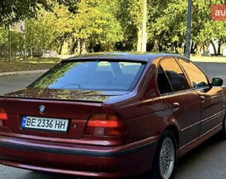 Красный БМВ 5 Серия, объемом двигателя 2 л и пробегом 325 тыс. км за 5000 $, фото 5 на Automoto.ua