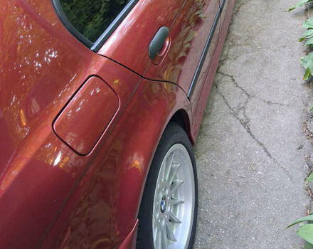 Красный БМВ 5 Серия, объемом двигателя 2.5 л и пробегом 340 тыс. км за 6500 $, фото 17 на Automoto.ua