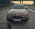 Красный БМВ 5 Серия, объемом двигателя 2.5 л и пробегом 300 тыс. км за 2850 $, фото 3 на Automoto.ua