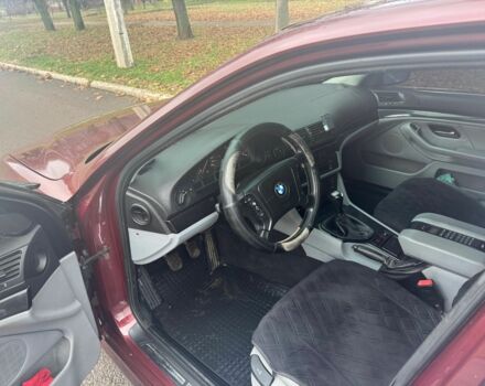 Красный БМВ 5 Серия, объемом двигателя 2.5 л и пробегом 400 тыс. км за 2800 $, фото 7 на Automoto.ua