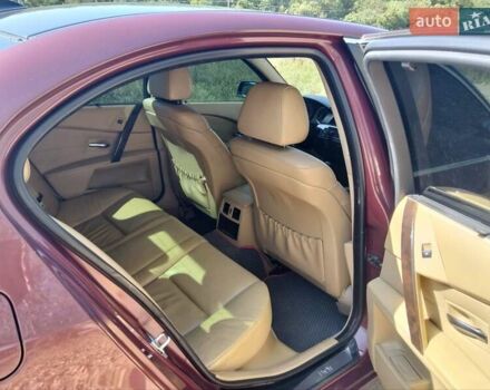 Красный БМВ 5 Серия, объемом двигателя 3 л и пробегом 284 тыс. км за 8500 $, фото 30 на Automoto.ua