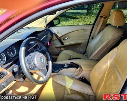 Червоний БМВ 5 Серія, об'ємом двигуна 3 л та пробігом 284 тис. км за 8500 $, фото 1 на Automoto.ua