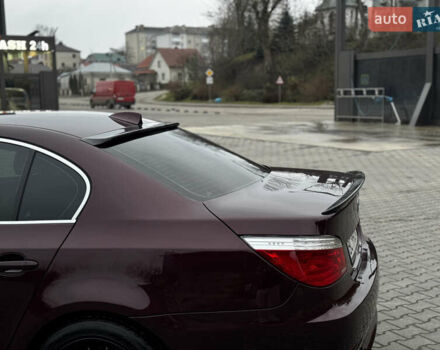 Червоний БМВ 5 Серія, об'ємом двигуна 3 л та пробігом 208 тис. км за 9250 $, фото 12 на Automoto.ua