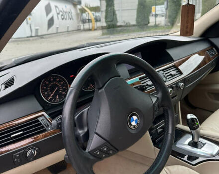 Красный БМВ 5 Серия, объемом двигателя 3 л и пробегом 149 тыс. км за 13800 $, фото 14 на Automoto.ua