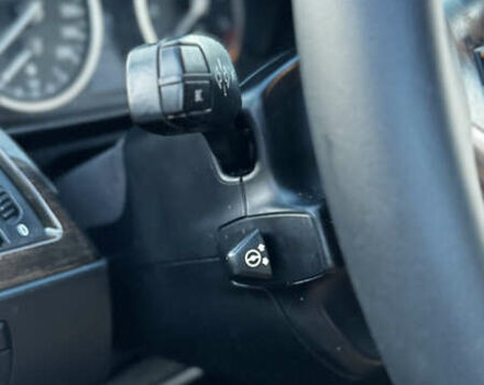 Червоний БМВ 5 Серія, об'ємом двигуна 3 л та пробігом 208 тис. км за 9250 $, фото 31 на Automoto.ua