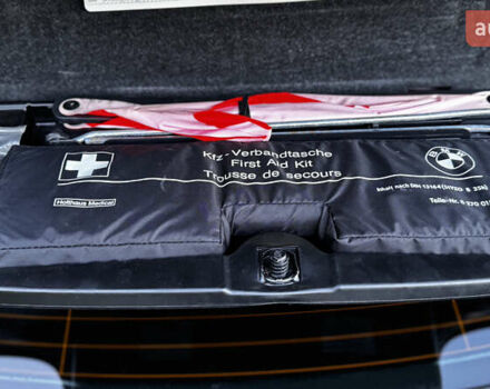 Красный БМВ 5 Серия, объемом двигателя 3 л и пробегом 208 тыс. км за 9550 $, фото 39 на Automoto.ua