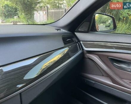 Красный БМВ 5 Серия, объемом двигателя 2.98 л и пробегом 75 тыс. км за 20999 $, фото 39 на Automoto.ua