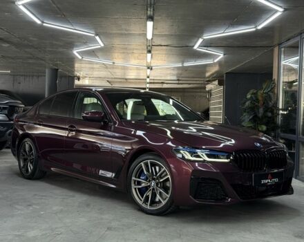 Червоний БМВ 5 Серія, об'ємом двигуна 3 л та пробігом 27 тис. км за 60000 $, фото 2 на Automoto.ua