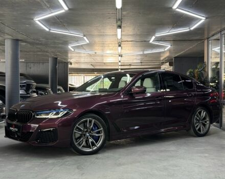 Червоний БМВ 5 Серія, об'ємом двигуна 3 л та пробігом 27 тис. км за 60000 $, фото 6 на Automoto.ua