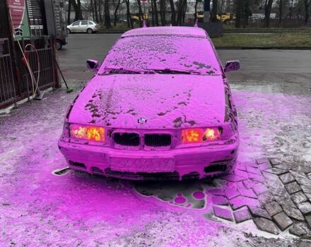 Червоний БМВ 5 Серія, об'ємом двигуна 1.8 л та пробігом 2 тис. км за 1800 $, фото 1 на Automoto.ua