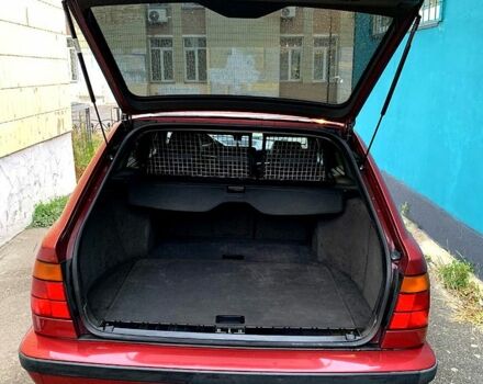 Червоний БМВ 5 Серія, об'ємом двигуна 2.5 л та пробігом 325 тис. км за 4000 $, фото 4 на Automoto.ua