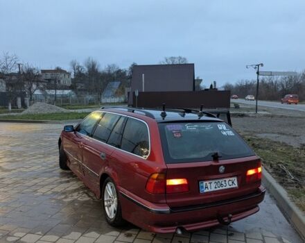 Красный БМВ 5 Серия, объемом двигателя 3 л и пробегом 400 тыс. км за 3600 $, фото 5 на Automoto.ua