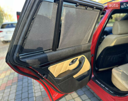 Красный БМВ 5 Серия, объемом двигателя 2.2 л и пробегом 315 тыс. км за 3900 $, фото 26 на Automoto.ua