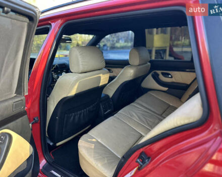 Красный БМВ 5 Серия, объемом двигателя 2.2 л и пробегом 315 тыс. км за 3900 $, фото 27 на Automoto.ua